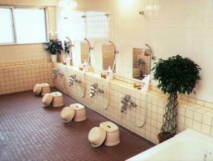 Business Hotel Ark Handa Esterno foto